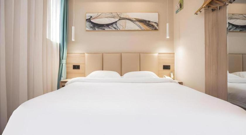 Green Tree Inn Nanjing Xinjiekou Wangfu Avenue Exterior photo